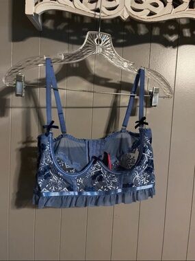 Seven til midnight lingerie open bra blue lace
